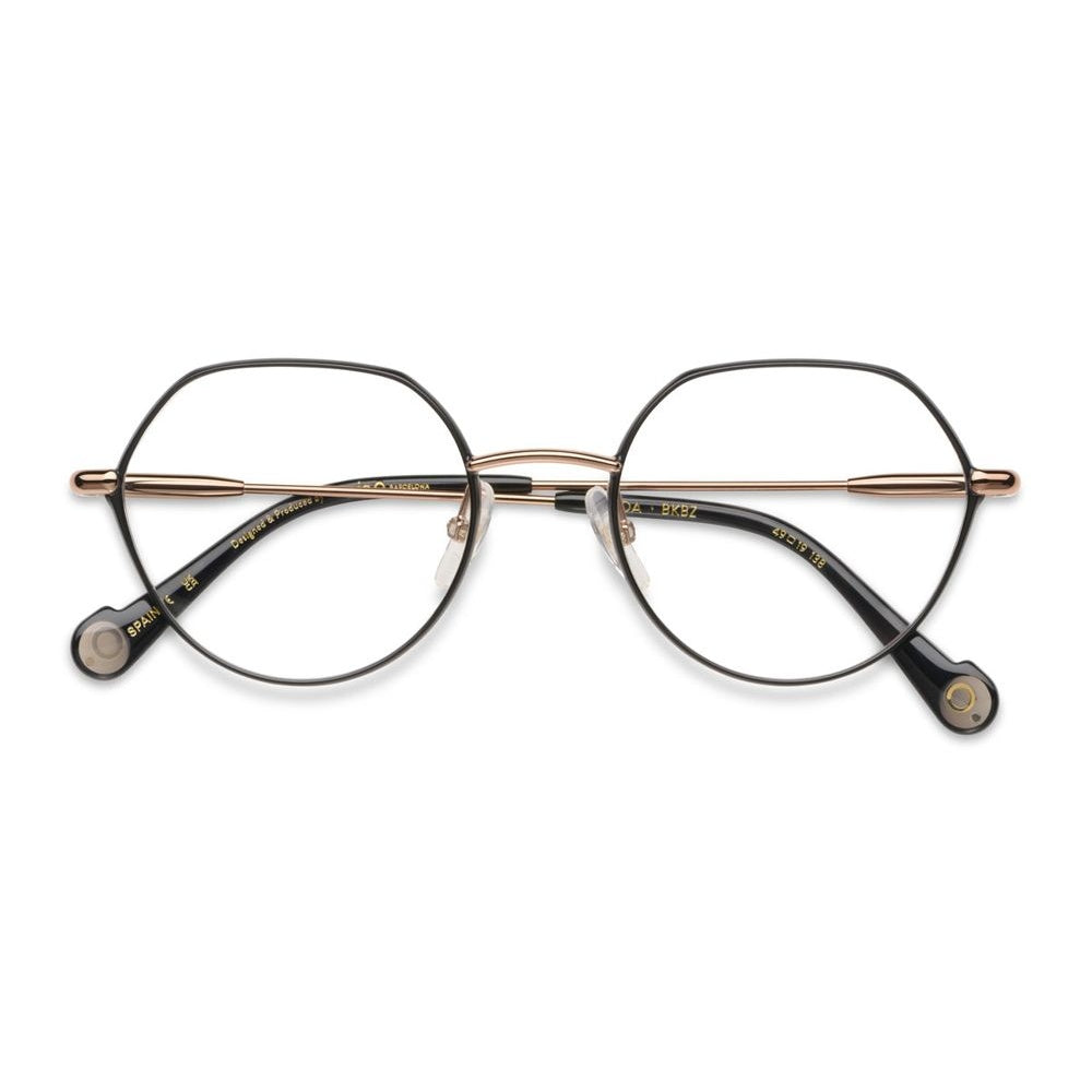 Etnia Barcelona Stoa, BKBZ (49/19 - 138)