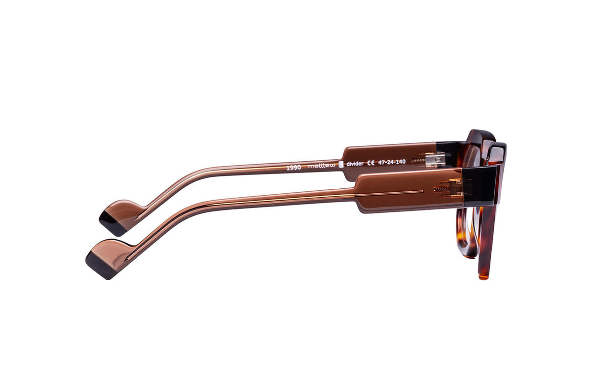 Matttew DIVIDER, 1990 (47/24 - 140)